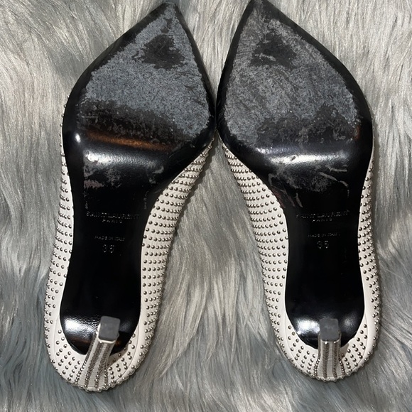 Saint Laurent Studded White Leather Classic Paris Pumps YSL Sz. 35 US Sz. 5 - Picture 16 of 17